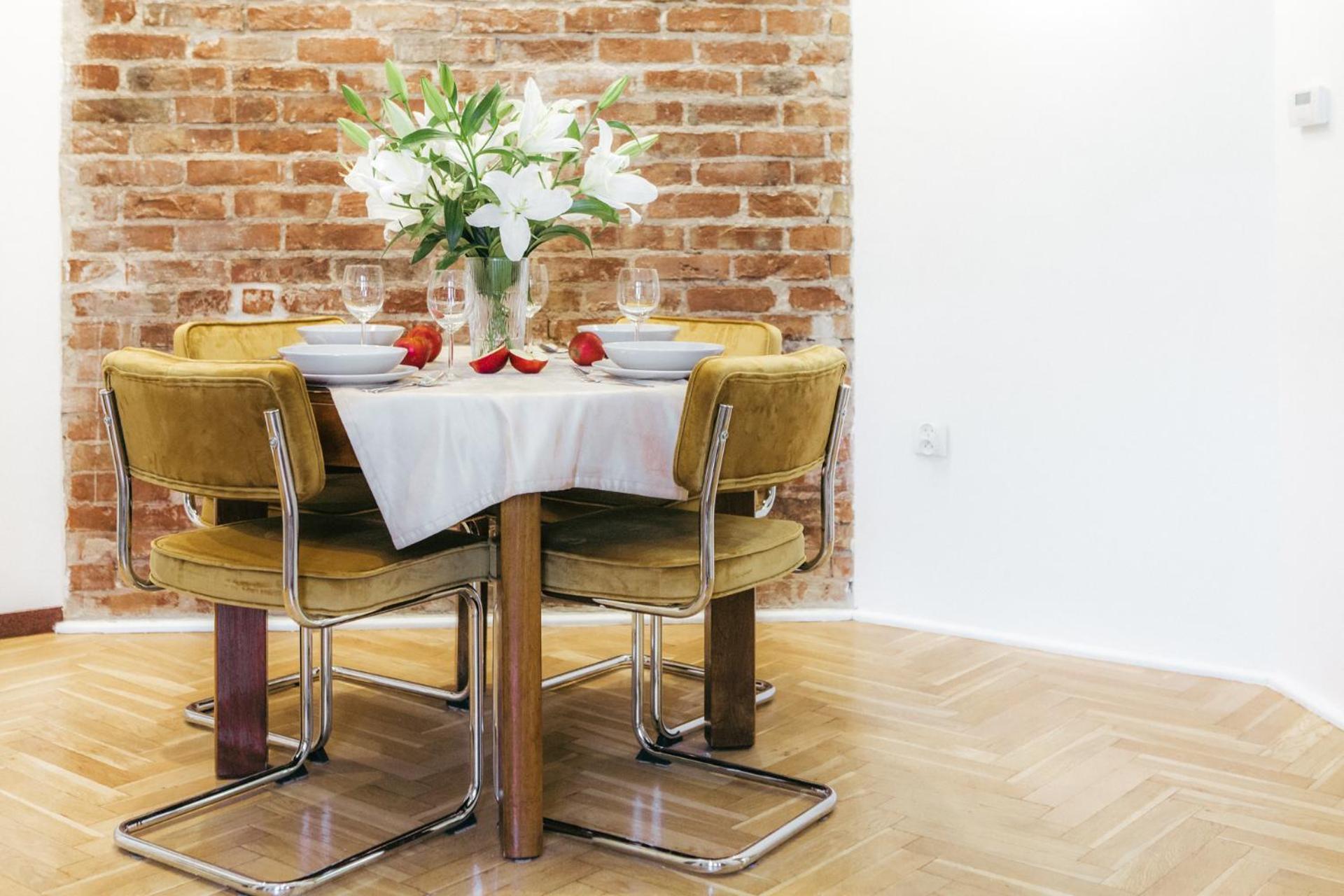 Oomph Vintage 2Br Gem Steps From Politechnika Apartment Warsawa Bagian luar foto
