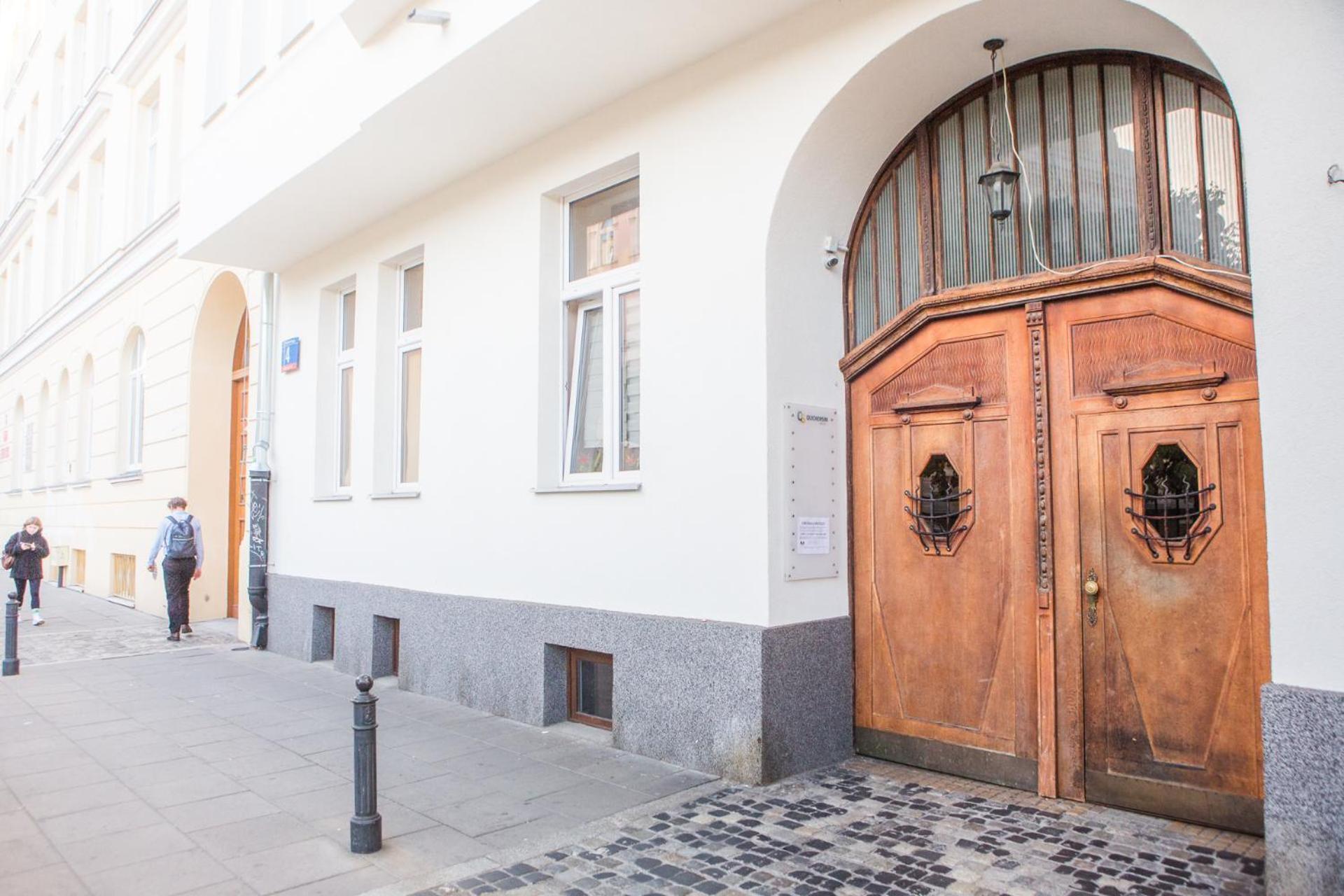 Oomph Vintage 2Br Gem Steps From Politechnika Apartment Warsawa Bagian luar foto