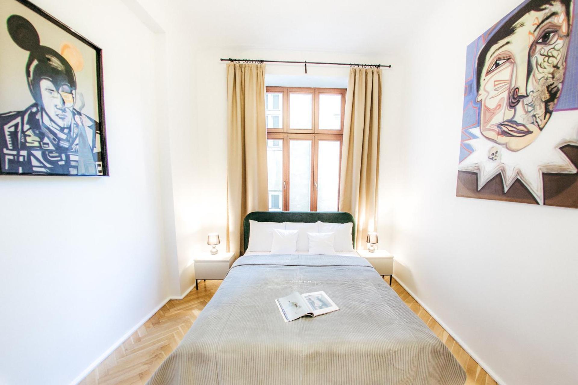 Oomph Vintage 2Br Gem Steps From Politechnika Apartment Warsawa Bagian luar foto