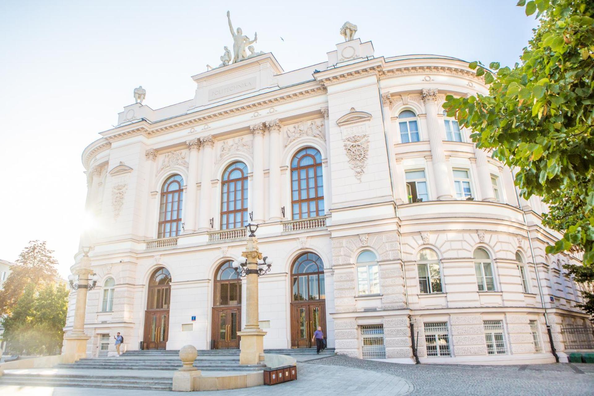 Oomph Vintage 2Br Gem Steps From Politechnika Apartment Warsawa Bagian luar foto